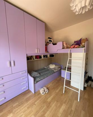 Cameretta da letto completa da ragazza