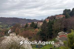 Rustico / Casale di 88 m² con 3 locali a Arcidosso