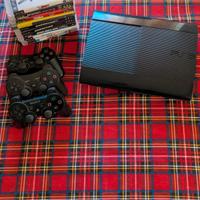 PlayStation 3 + 10 giochi originali + 3 Joystik