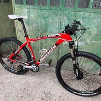 Bianchi Kuma 27.2 - MTB 27.5"