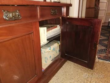 mobile servante inglese