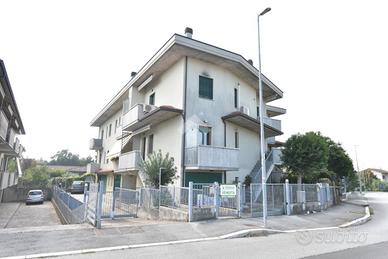 3 LOCALI A SAVIGNANO SUL RUBICONE