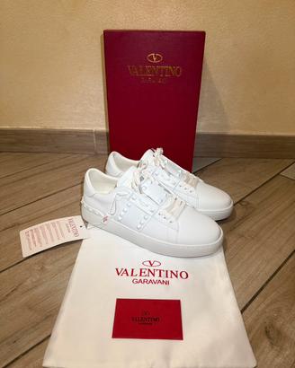 Valentino Garavani Rockstud
