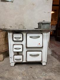 Stufa cucina economica funzionate (da rievedere)