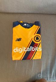 T-shirt sportive da calcio