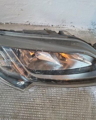 Fiat ducato Citroen jumper Fanale ant dx con led