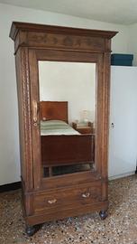 Guardaroba anni 40