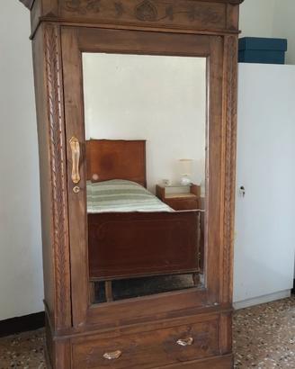 Guardaroba anni 40