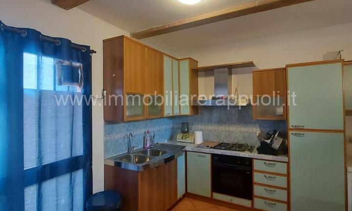 Sinalunga appartamento con ingresso indipe