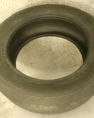 Pneumatico 205 55r16