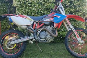 BETA 525 