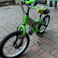 Bicicletta per bambino/a misura 16 pollici