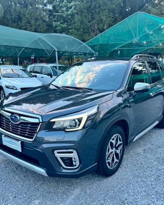 Subaru Forester 2.0 e-Boxer MHEV CVT Lineartronic 