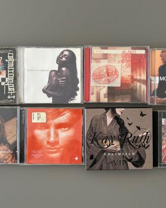 In blocco 8 CD musica con autografo