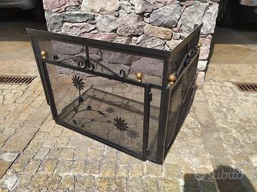 Protezione per caminetto in ferro battuto
