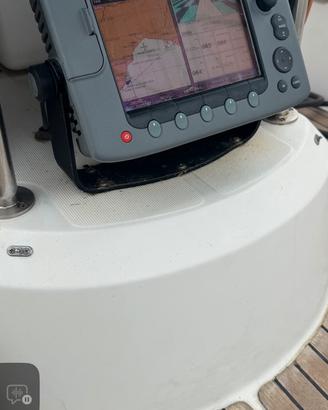 Plotter Raymarine e Ruote Timoni