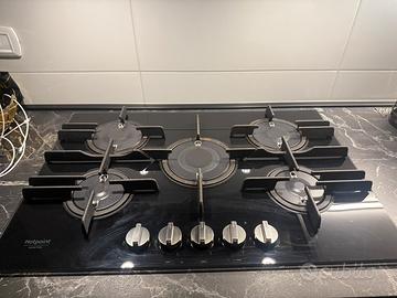 Piano cottura Hotpoint Ariston