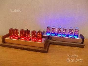 Orologio " Vintage style " con nixie