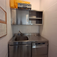 cediamo elementi di arredo bar/ristorante