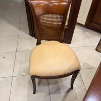 Sedie in pelle e legno