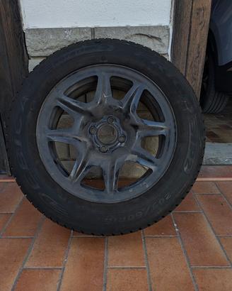 Set di 4 cerchioni e gomme Dacia Sandero R16 