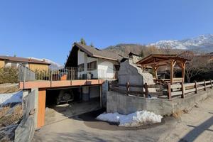 VILLA SINGOLA A TEMÙ