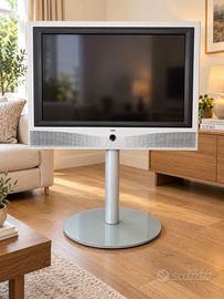 Loewe Xelos A 32 DVB 32" con piedistallo