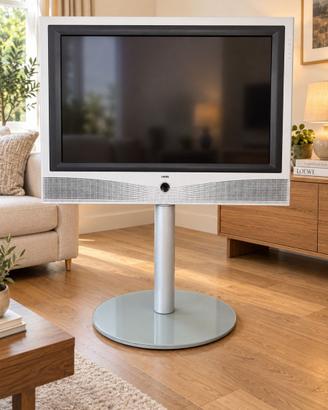 Loewe Xelos A 32 DVB 32" con piedistallo