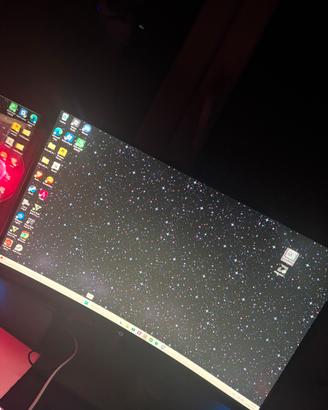 monitor curvo 240hz 24 pollici