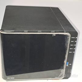 Synology NAS DS416play 4GB RAM + 5 Hard Disk
