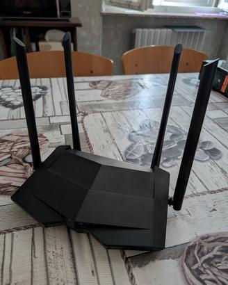 Router Tenda AC10U