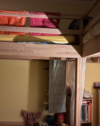 Letti a soppalco angolari legno massello naturale