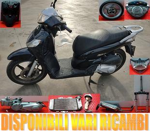 HONDA SH 150i ANNO 2007 x RICAMBI