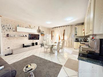 Appartamento Ristrutturato con due Camere U/1062