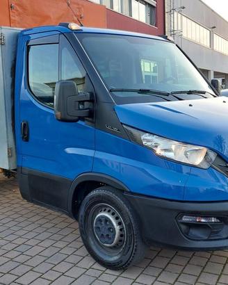 IVECO Daily 35S12 2.3 PM Centinato e Rif. Attrez