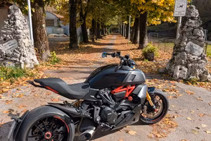 Ducati Diavel 1260S