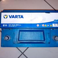 Batteria auto varta
