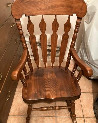 Sedia a dondolo legno