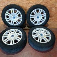 4 RUOTE CERCHI IN LEGA 15" COMPLETE FIAT IDEA