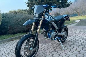 HM Crm 125 4t Derapage 2010