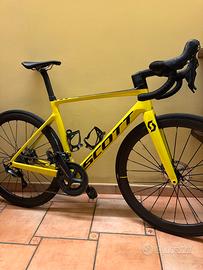 SCOTT ADDICT RC - ruote carbonio + sella prologo