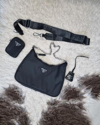 Borsa Prada Re-Edition 2005
