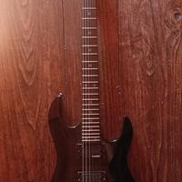 chitarra BC Rich outlaw con ponte Floyd rose 