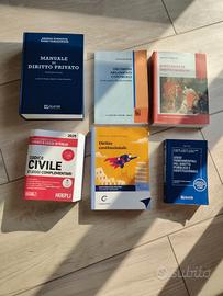 libri 1°anno giurisprudenza 