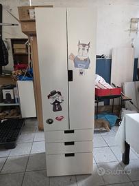 guardaroba armadio per bambini IKEA con 3 cassetti