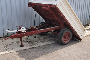 Rimorchio agricolo menci