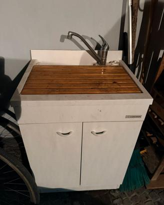 Lavatoio completi dí miscelatore