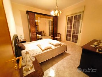 Stanza da letto in Vera noce