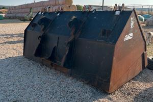 Benna per pala gommata