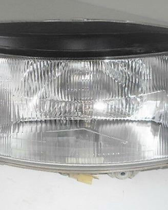 Honda CN 250 faro anteriore
